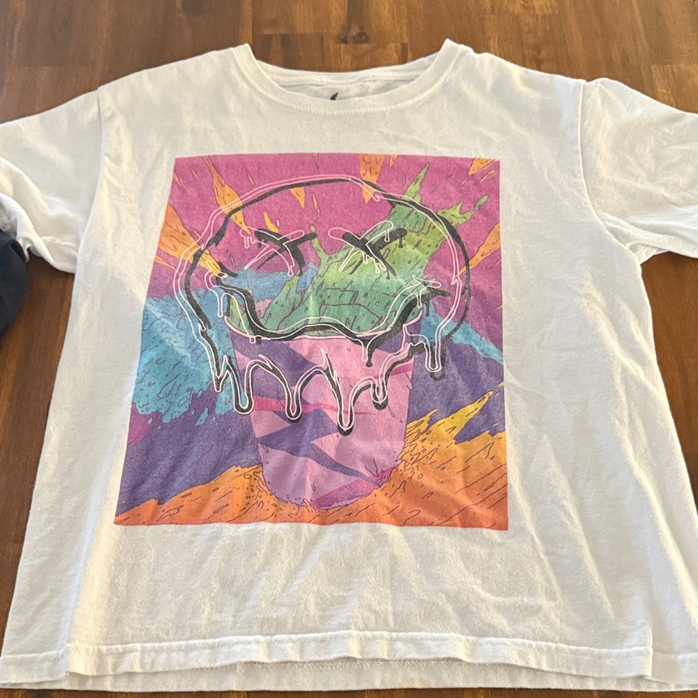 Colorful Graphic Short Sleeve Tee